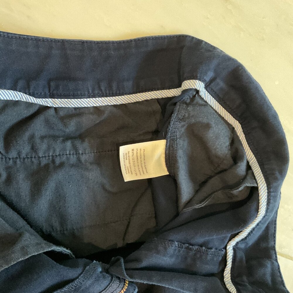 J.Crew size 8 Chino Cotton Twill Shorts Women Navy Blue Casual Pockets Zip Fly - Picture 5 of 5